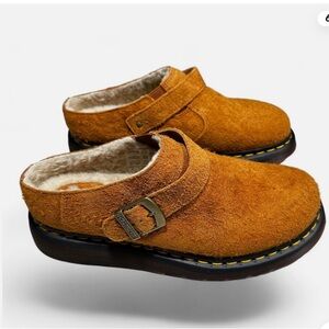 Dr Marten’s Isham Men Brown Dyed Shearling Slingback Mules Sandals.Unisex